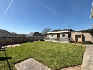 Photo 24- click for photo gallery